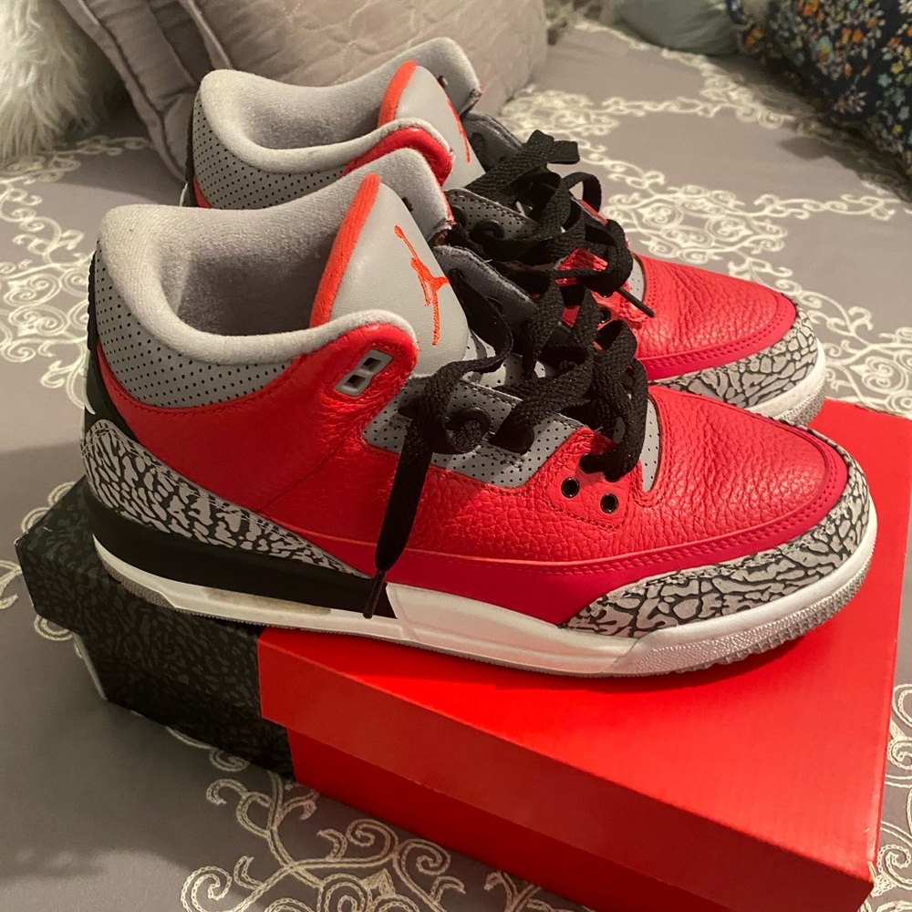 jordan retro 3s